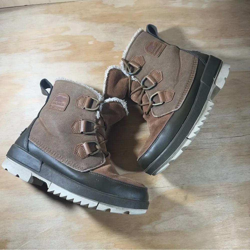 Sorel Tan and Black Winter Boots  Women’s Size 7.5